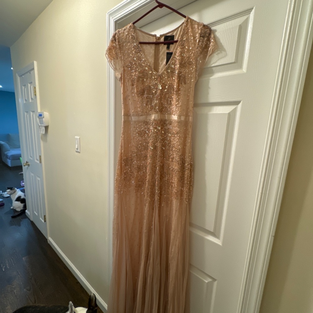 Dress - Picture 2 of 3
